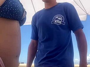 quase transamos flashing big african cock pussy on crowded beach