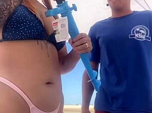 quase transamos flashing big african cock pussy on crowded beach