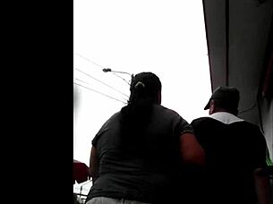Peruvian babe shopping turns into steamy outdoor fuck