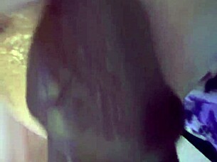 Vibrations Shake Her Clit to Explosive Juicy Finish!