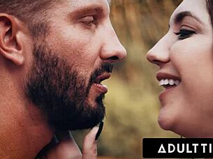 rocky, bored washing car? tease me with that wet pussy!