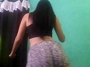 brazilian teen shakes her hot amateur ass dancing provocatively