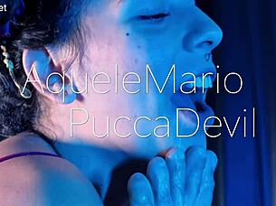 imagine my feet gagging your tongue, slave 😈👅