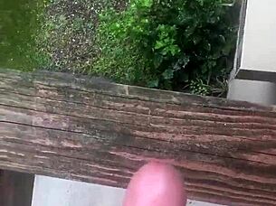 jerking off cumshot outdoors solo 💦🌳