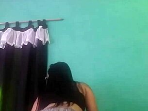 brazilian teen shakes her hot amateur ass dancing provocatively