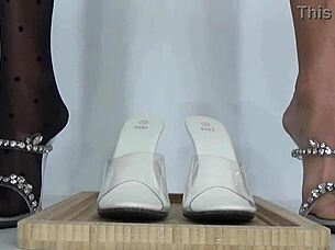 watch me pee soaking my heels wet
