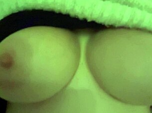 Artemisia Love flaunts juicy big natural tits up close