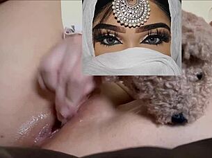Arabian Big Tits Amateur Lollipop Pussy Fetish Tease