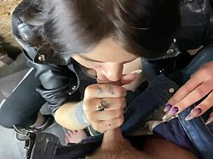 i grabbed street whore for deepthroat cum in mouth