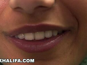 mia khalifa shows off her perfect body for you