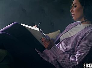 Kira Noir pounds Casey Calvert's big ass with huge strapon passion!