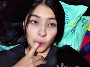 latina big tits caught on video call shaking ass for stepsis boyfriend real homemade