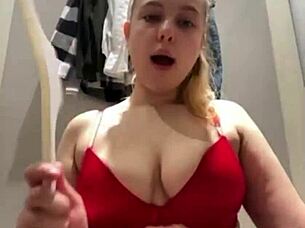 Public extreme closeup fucking unleashes wild orgasm!