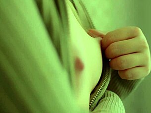 wanna watch this cute blonde tease her nipples and pussy close up?