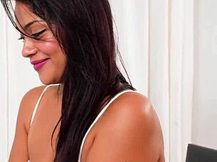 Mature Latina Carol Linda craves deepthroating huge cock dare you join her crazy milf porn?