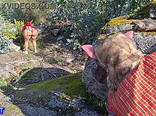 caperucita culona halloween special gets trapped and assfucked by big wolf 🐺🍑💦
