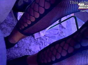 whoa, nympho backstage spills dirty secrets at metromammis