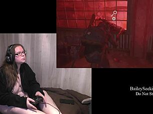What if Ellie from Last of Us 2 played naked?