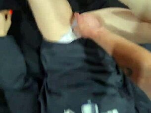Wife's Pussy Overflowing with His Massive Creampie Load