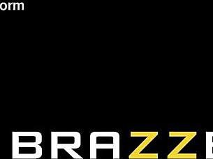 Ever swapped stepmom's toy for double creampie fun with xxlayna and danielle?