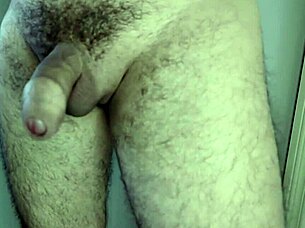 six minutes of smooth slow motion bouncing close-up