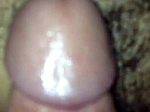 My sweet vietnamese wife looks so loving today ❤️😘