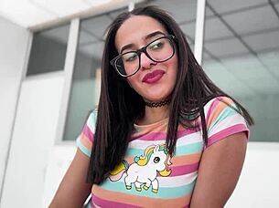 Alice Biancci gulps two cocks' cum?