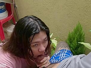 Sexy Chubby Asian Pussy Machine Fucked Wild!