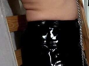 love those vibrators buzzing her fetish cunt! 😈🔥