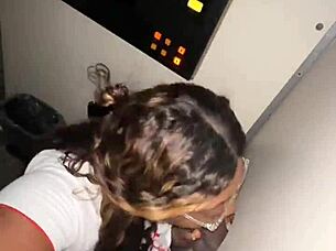 Ebony bbw throats stranger's monster bbc at gloryhole