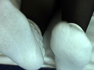 Bbw Tina Snua stuffs stockings deep in pussy with nylon socks