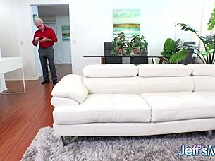 hot busty plumper bunny de la cruz big cock pounding