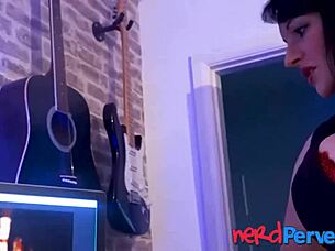 plump big tits woman tricked by fake agent