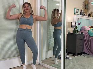 tabithaxxx's sexy milf gym workout clothes try-on haul