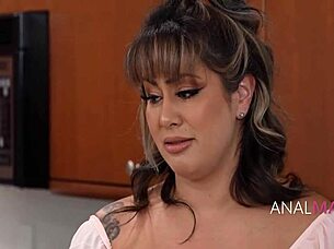 Mmm neglected milf misty meaner anal beads frenzy 😈🍑