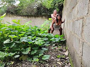 Vecina mexicana nearly caught outdoor doggy creampie!