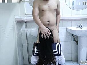 i fuckd tight 18yo pinay in public restroom