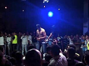 Hey sexy latina, strip naked at the colombian club now