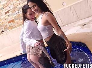 yessica bunny helen star wet tits uniform underwater play