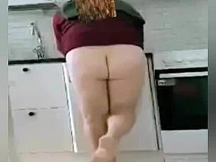 Hey Zea812 show your sexy trans ass feet