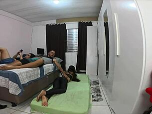 wife shares tight room with horny friend