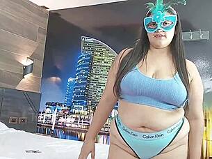 Thick homemade milf shows off huge tits in first casting fuck