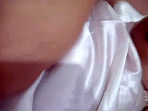 hot curvy milf fingers gaping wet pussy closeup solo