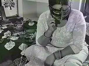 soniya bhabhi screams in pain as boyfriend rams big ass creampie