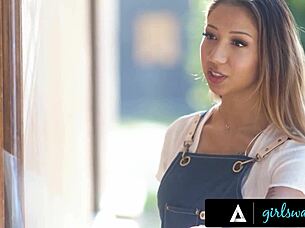 oh god, my crush fingers my pussy so hard after those flowers!