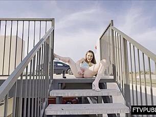 i love flashing my ass solo in public spots