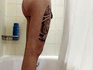 that steamy bath grope leads to hot handjob action