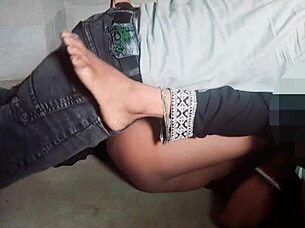 skinny indian schoolgirl's plump hairy pussy gapes in sexy mms leak! 😈
