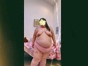 mature cougar shakes saggy tits in horny topless cam dance