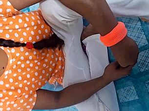 hey beautiful desi aunty, fuck my tight pussy first time